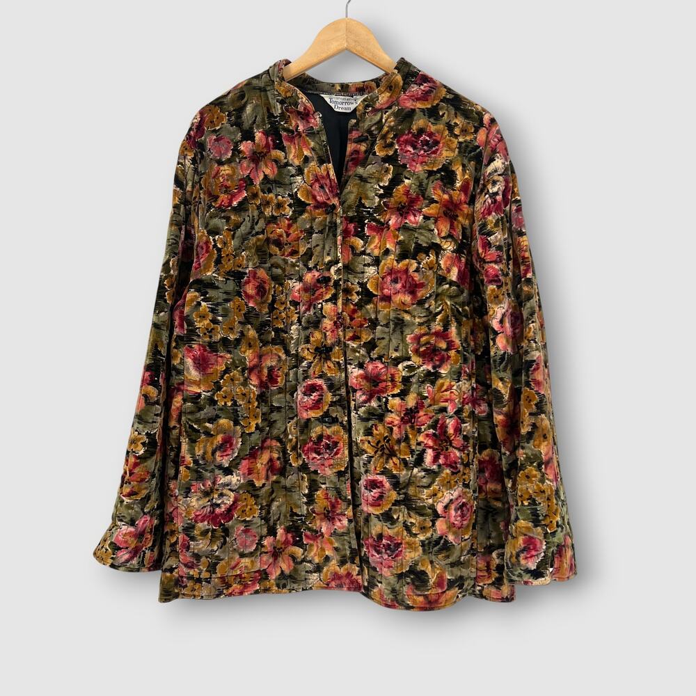 Vintage Styled by Tomorrow’s Dream Floral Quilted Velvet Tapestry Jacket Medium